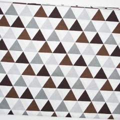 серый коричневый треугольник