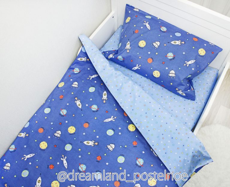 детское постельное белье космос на синем